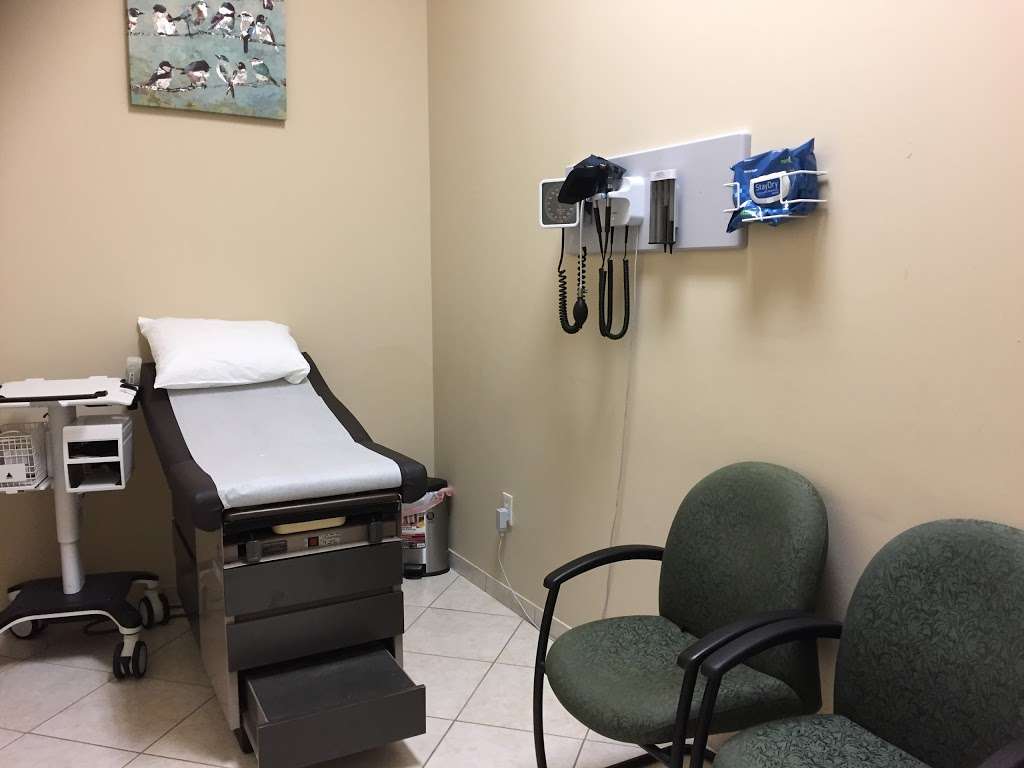 Khan Medical Clinic / Voss Family Clinic | 11920 Hwy 6 #1500, Sugar Land, TX 77498 | Phone: (281) 617-8671