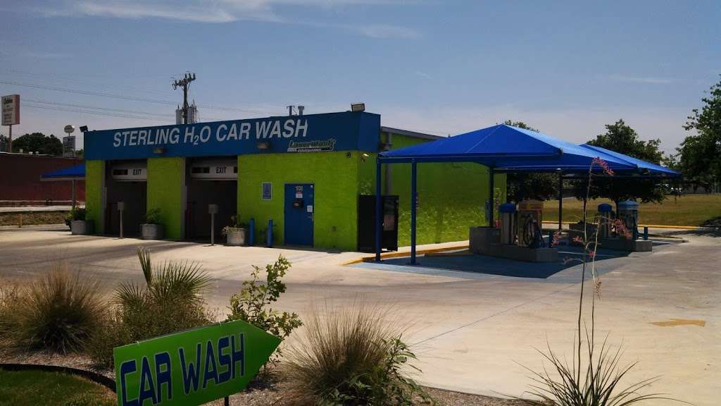 STERLING H2O TOUCHFREE CARWASH | 1030 Patricia, San Antonio, TX 78213, USA | Phone: (210) 366-0572