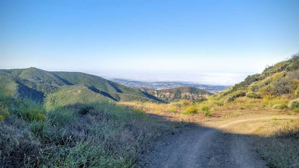 Harding Truck Trail - Trail Head | 29297 Modjeska Canyon Rd, Silverado, CA 92676, USA