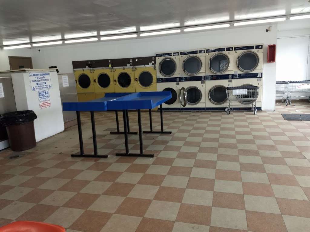 Laundromat | 1030 Cosby Ave, Cambridge, MD 21613, USA | Phone: (410) 228-0779
