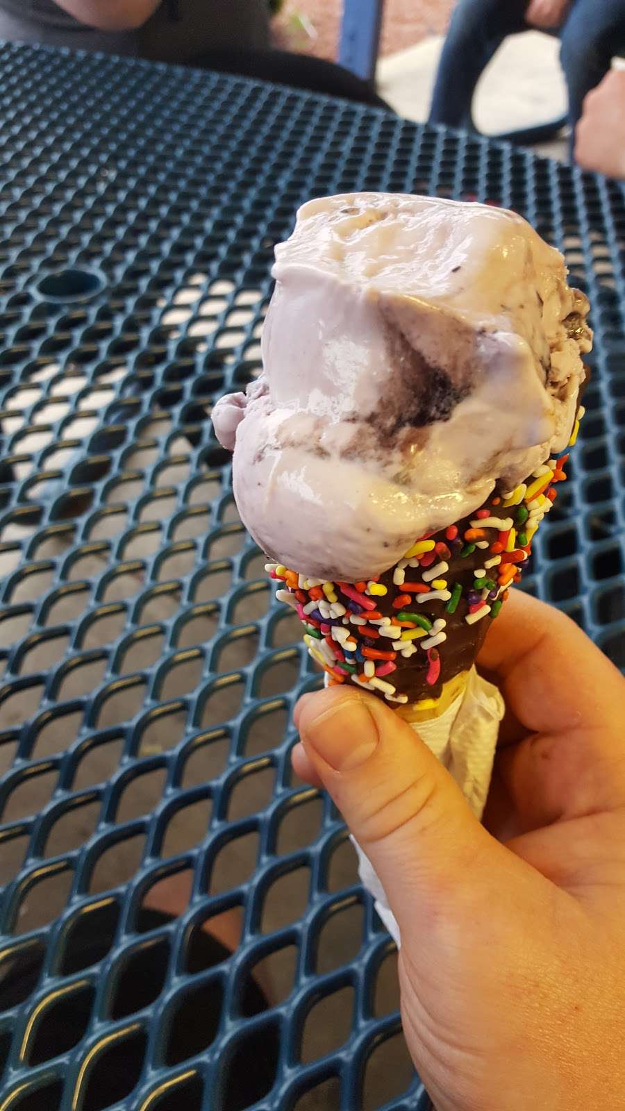 Bubbles Ice Cream Parlor | 115 W Coolspring Ave, Michigan City, IN 46360 | Phone: (219) 872-1024