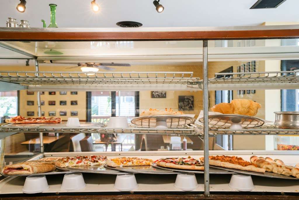 Slice of Italy | 400 S Earl St, Terre Hill, PA 17581, USA | Phone: (717) 445-9191