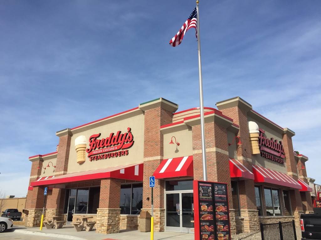 Freddys Frozen Custard & Steakburgers | 2920 S 180th St, Omaha, NE 68130, USA | Phone: (402) 281-4100