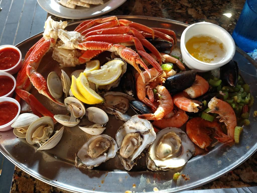 CP Shuckers Cafe & Raw Bar | 2407 Pacific Ave, Virginia Beach, VA 23451 | Phone: (757) 425-8676