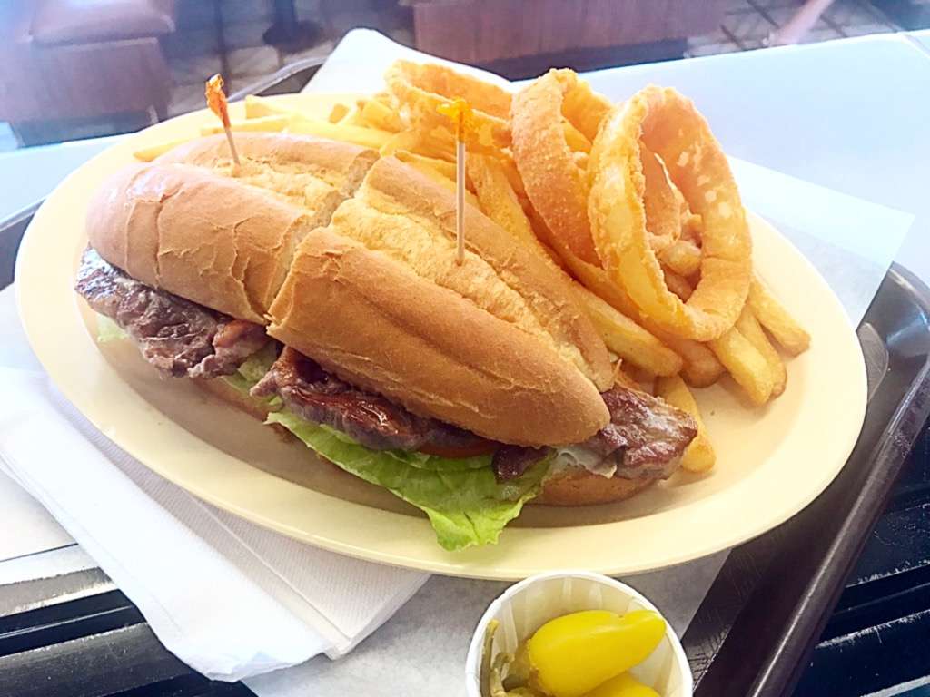 Tams Burgers 23 | 2403, 303 N Alameda St, Compton, CA 90220, USA | Phone: (310) 639-3045