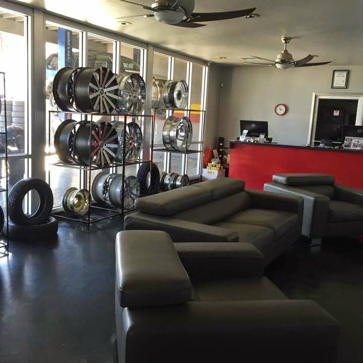 Quick Stop Lifts, Tires & Wheels | 196 N Mt Vernon Ave, San Bernardino, CA 92410 | Phone: (909) 388-7407