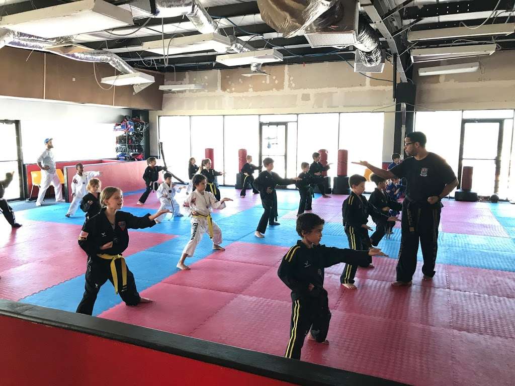 World KM Taekwondo | 1018 W State Rd 434 #250, Longwood, FL 32750 | Phone: (407) 332-7777