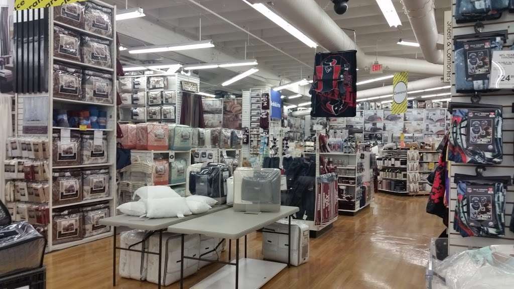 Bed Bath & Beyond | 700 Meyerland Plaza, Houston, TX 77096 | Phone: (713) 666-9926