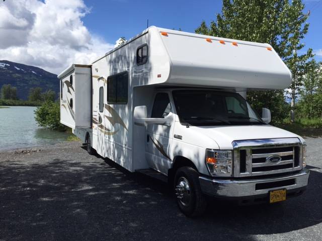 Alaska Grizzly RV Rentals | 6501 Lake Otis Pkwy, Anchorage, AK 99507, USA | Phone: (907) 830-0285