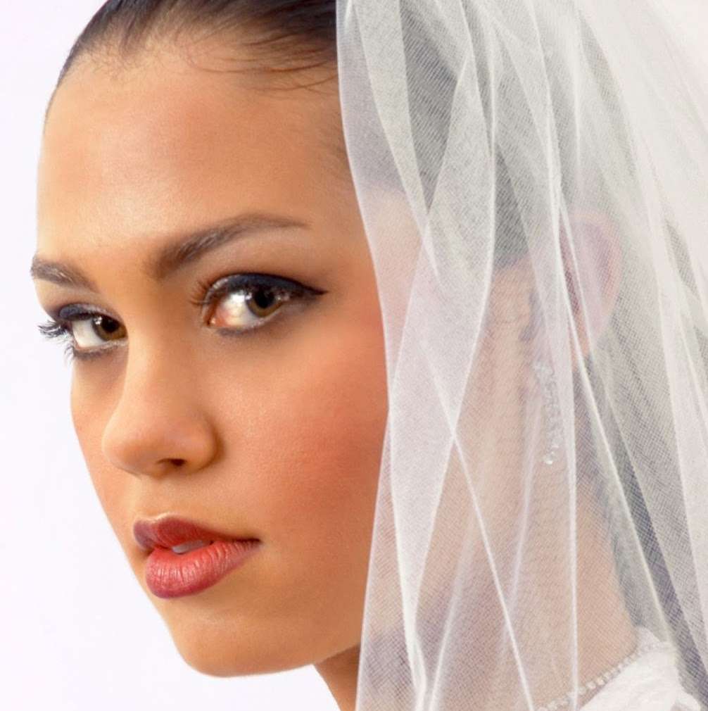 Elite Bridal Makeup | 1023 E 216th St, Bronx, NY 10469, USA | Phone: (929) 241-4043