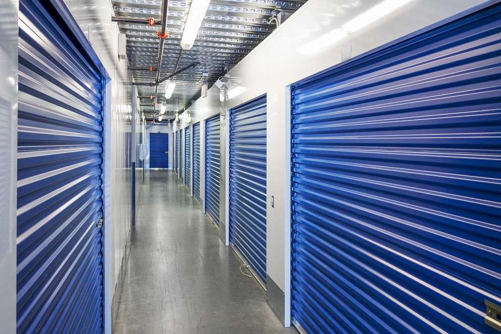 Corona Self Storage at Dos Lagos | 21702 Temescal Canyon Rd, Corona, CA 92883 | Phone: (951) 638-4499