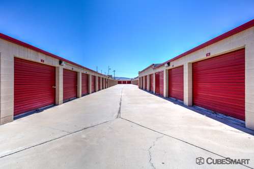 CubeSmart Self Storage | 950 N Tippecanoe Ave, San Bernardino, CA 92410, USA | Phone: (909) 885-8590