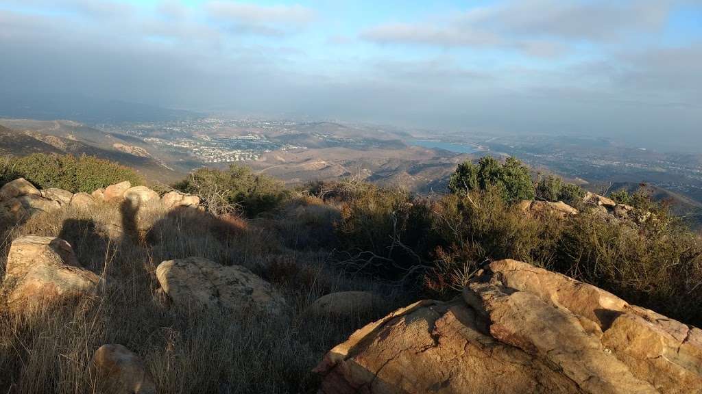 Simi Peak | Oak Park, CA 91377, USA