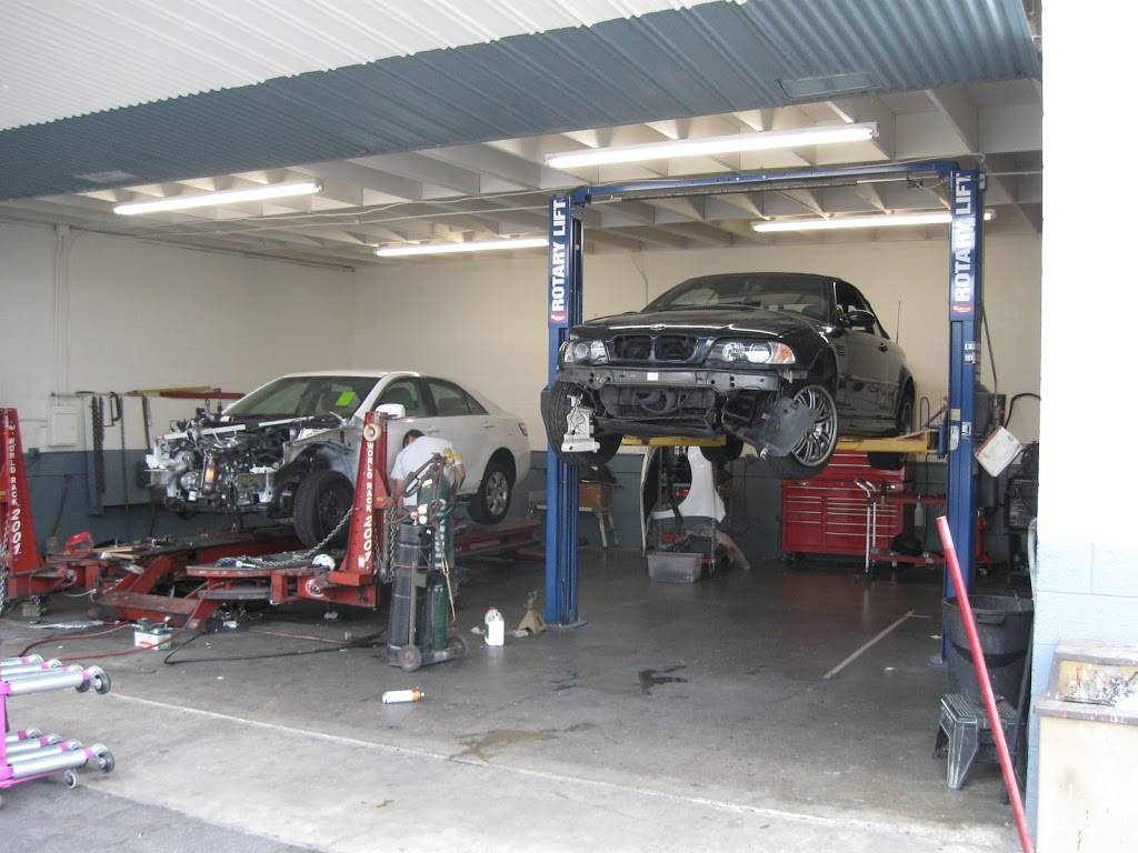 Victory Auto Body Shop | 17441 Clark Ave, Bellflower, CA 90706, USA | Phone: (562) 920-9745