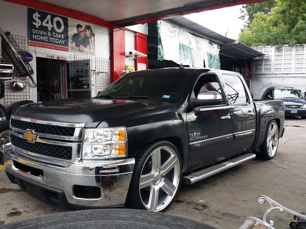 Carlitos Tires, Wheels & Accessories | 1408 Wayside Dr, Houston, TX 77011, USA | Phone: (713) 477-1815