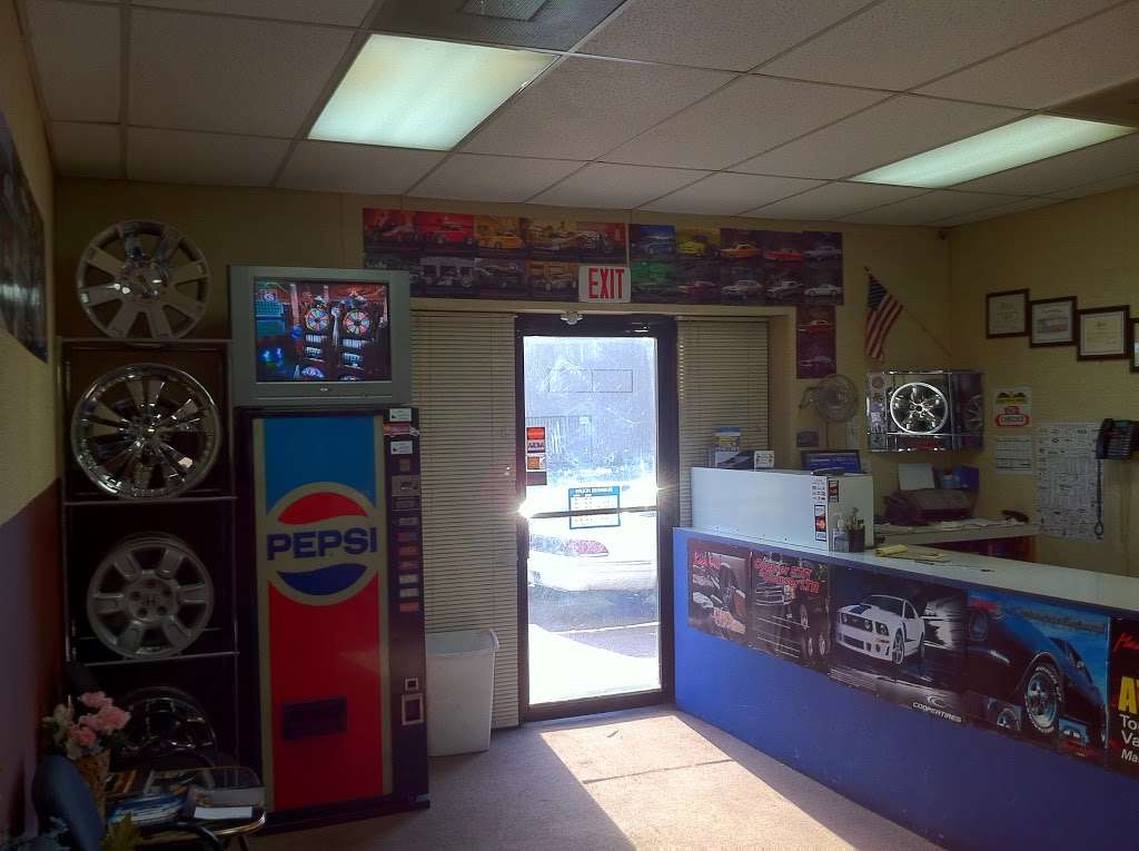 Eagle Tire & Wheel | 5120 Grisham Dr, Rowlett, TX 75088, USA | Phone: (972) 463-0992