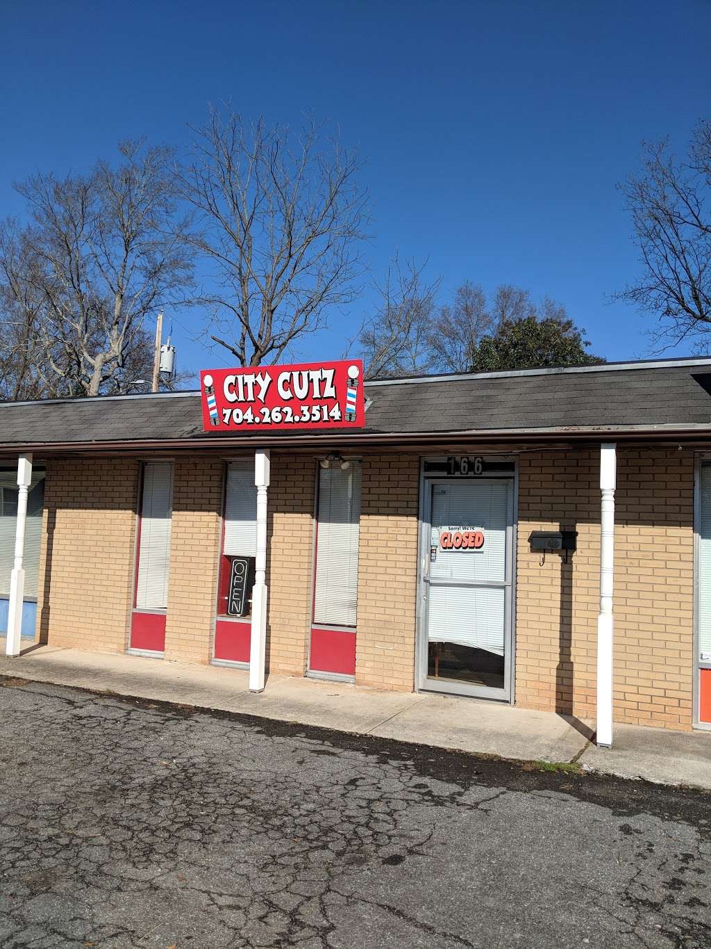 City Cutz Barber Shop | 166 Church St NE, Concord, NC 28025 | Phone: (704) 262-3514