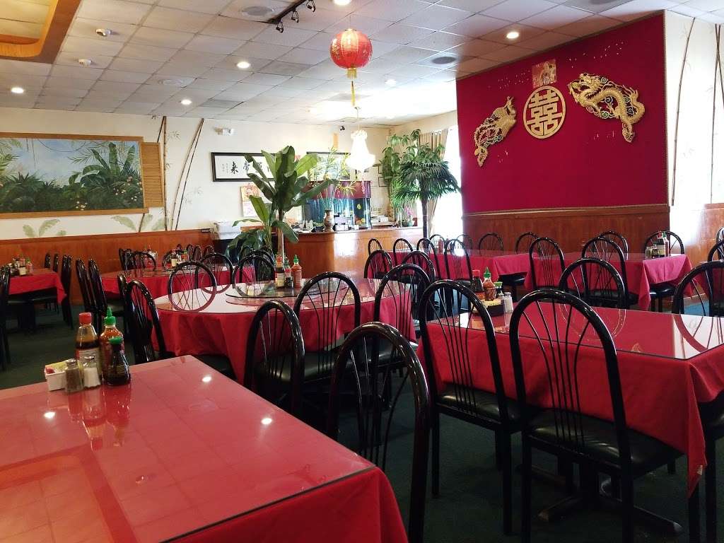 Saigon Palace Restaurant | 5215 South Blvd B, Charlotte, NC 28217, USA | Phone: (704) 529-0098