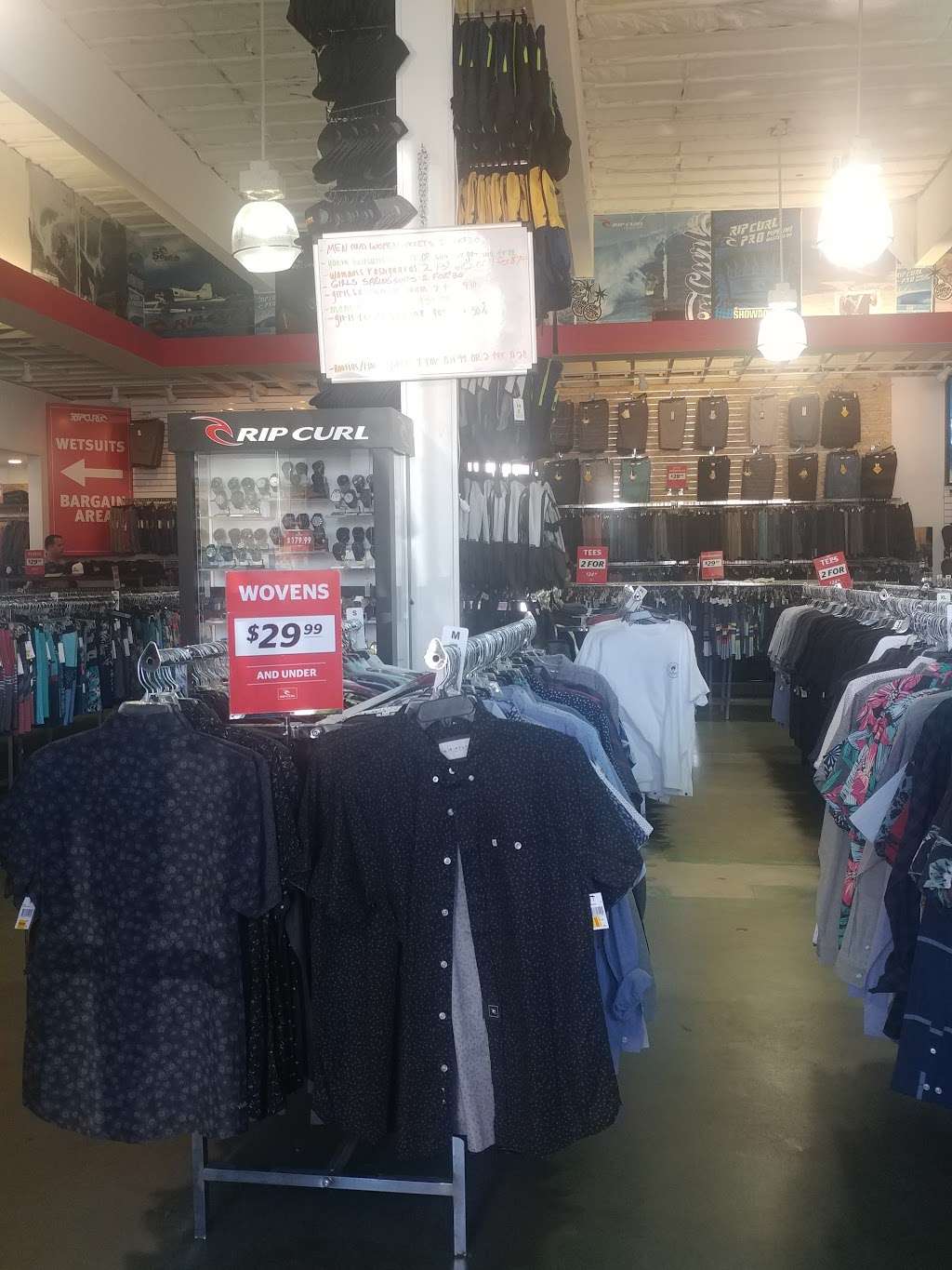 Rip Curl - San Clemente (outlet) | 3011 S El Camino Real, San Clemente, CA 92672, USA | Phone: (949) 498-7474