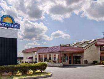 Days Inn by Wyndham | 118 US-206, Hillsborough Township, NJ 08844, USA | Phone: (908) 800-2698