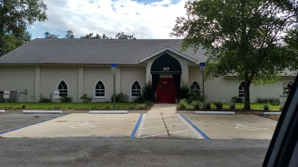 De Leon Springs United Methodist | 265 Ponce Deleon Blvd, De Leon Springs, FL 32130, USA | Phone: (386) 985-4325