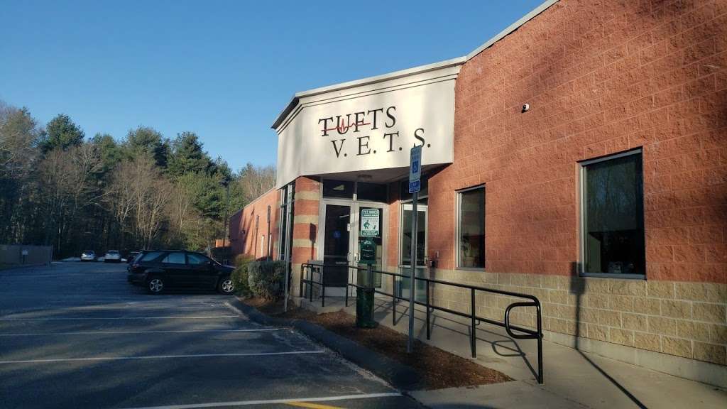 Tufts VETS - Veterinary Emergency Treatment and Specialties | 525 South St, Walpole, MA 02081, USA | Phone: (508) 668-5454