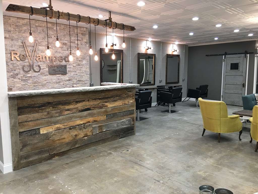 ReVamped Salon Spa and Boutique | 3782, 704 W Main St, Blue Springs, MO 64015 | Phone: (816) 988-7566