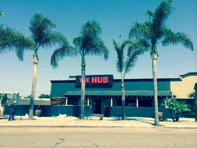 The Hub Kitchen & Taps | 3005, 1749 Newport Blvd, Costa Mesa, CA 92627 | Phone: (949) 356-5544