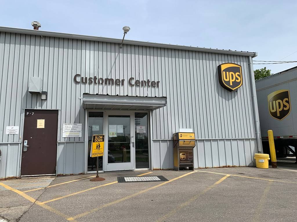 UPS Customer Center | 5002 Pflaum Rd, Madison, WI 53718 | Phone: (800) 742-5877