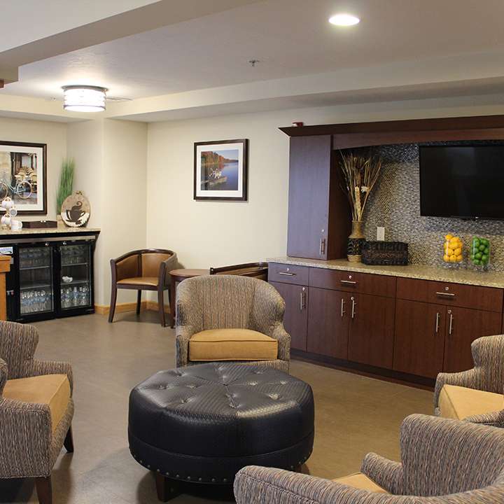 Wilson Commons- The Polonaise Assisted Living | 1500 W Sonata Dr, Milwaukee, WI 53221, USA | Phone: (414) 281-3400