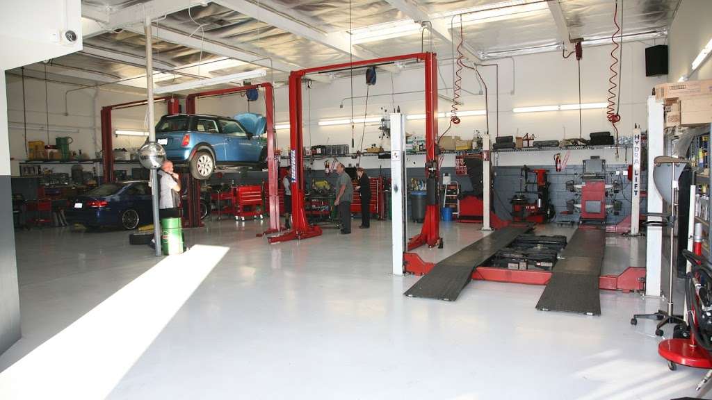 Bimmer and Benz Specialists | 1998 Placentia Ave, Costa Mesa, CA 92627 | Phone: (949) 642-1410