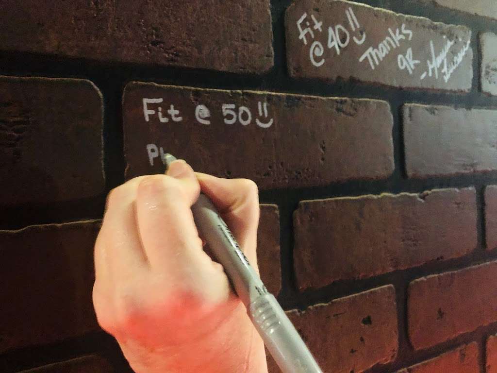 9Round Burlington- 30 Min total body kickboxing | 157 Bedford St, Burlington, MA 01803, USA | Phone: (781) 270-5050