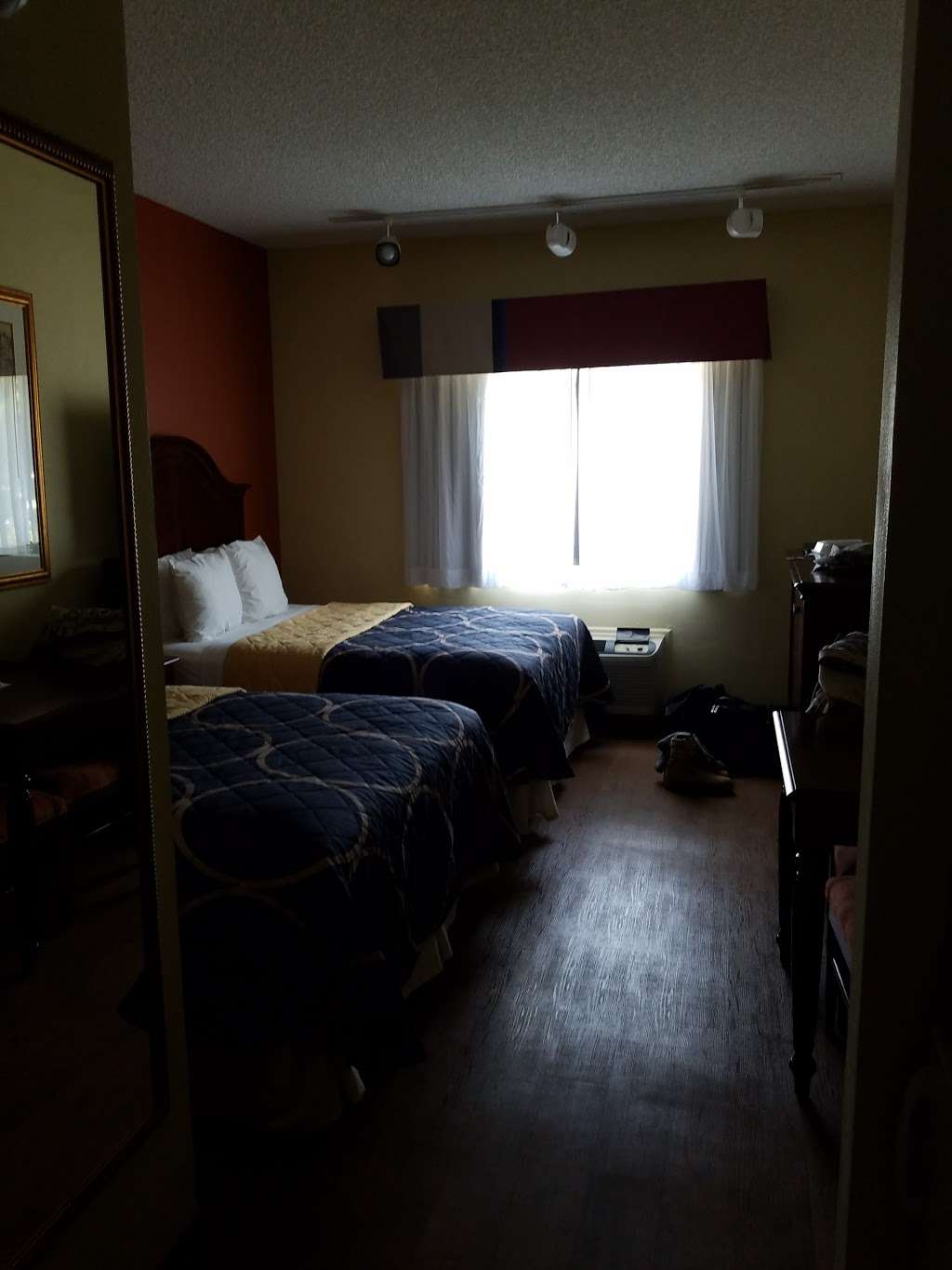 Us Navy Lodge | Addor St #1172, Port Hueneme, CA 93043, USA | Phone: (805) 985-2624