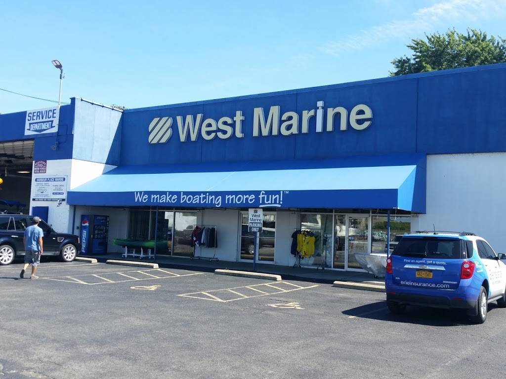 West Marine | 2192 Niagara St, Buffalo, NY 14207, USA | Phone: (716) 875-0500