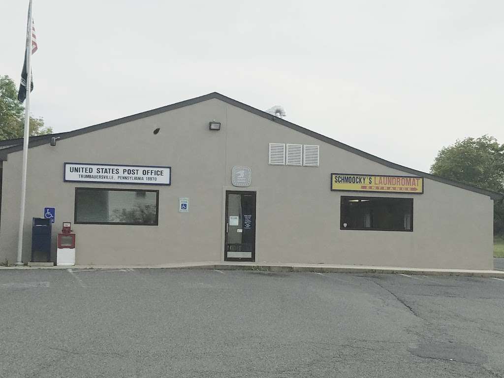 Schmookys Laundromat & Dry Cleaners | 120 Main St N, Trumbauersville, PA 18970, USA | Phone: (215) 536-9948