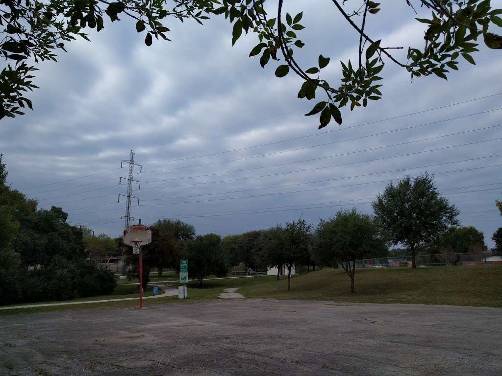 Red Horse Park | 1100 North Blvd, Universal City, TX 78148, USA | Phone: (210) 658-5364 Red Horse Park | 1100 North Blvd, Universal City, TX 78148, USA | Phone: (210) 658-5364