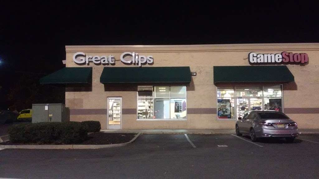 Great Clips | 697 W Edgar Rd, Linden, NJ 07036, USA | Phone: (908) 474-1133