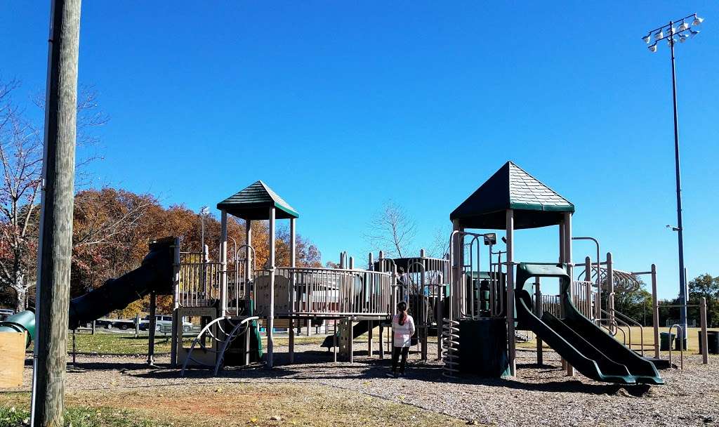 Harrisburg Community Park | 210 Sims Pkwy, Harrisburg, NC 28075, USA