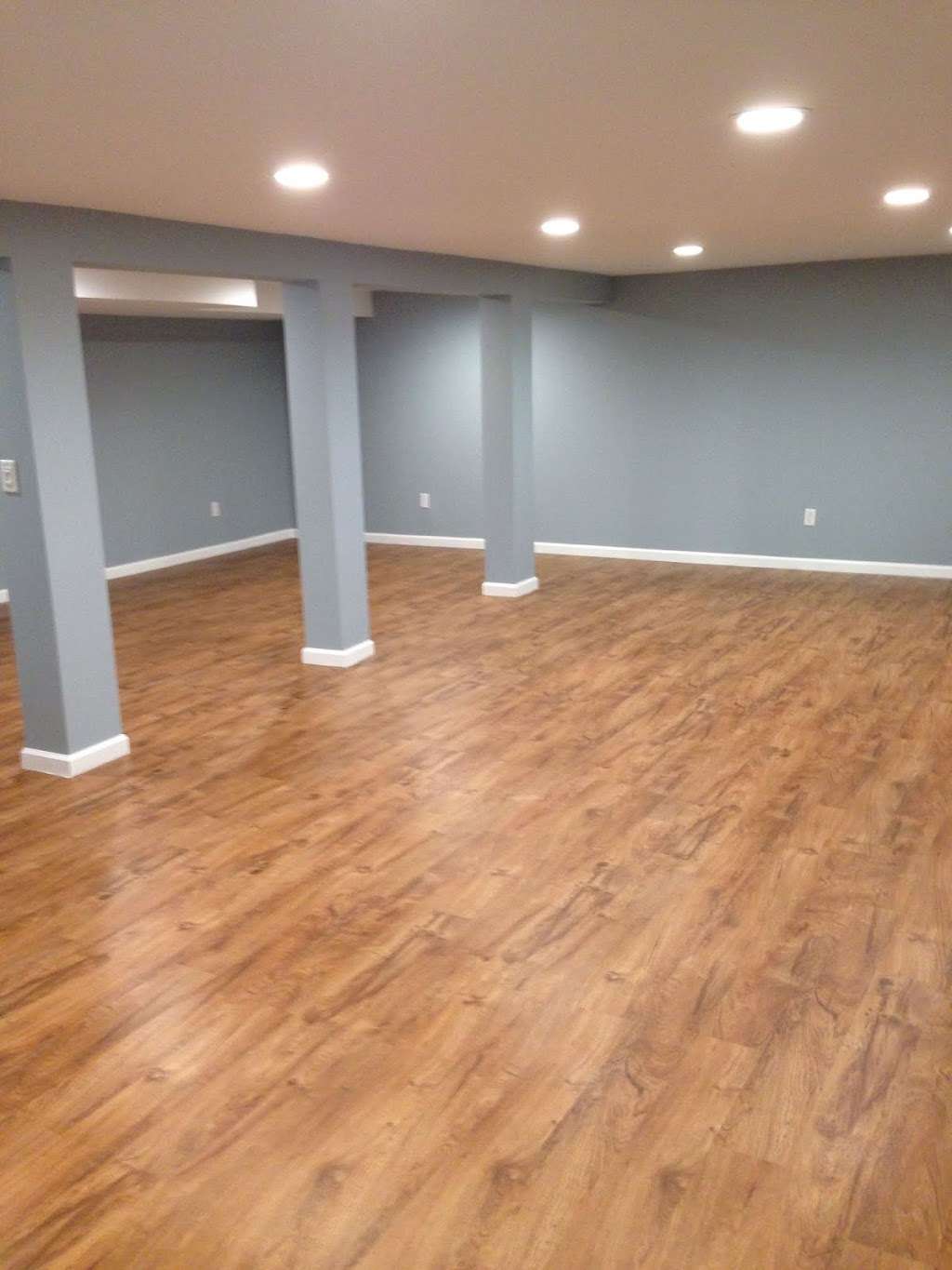 PETER Hardwood Flooring Contractors | Hardwood Floor Installatio | 4100 N Plainfield Ave, Chicago, IL 60634, USA | Phone: (773) 481-2244