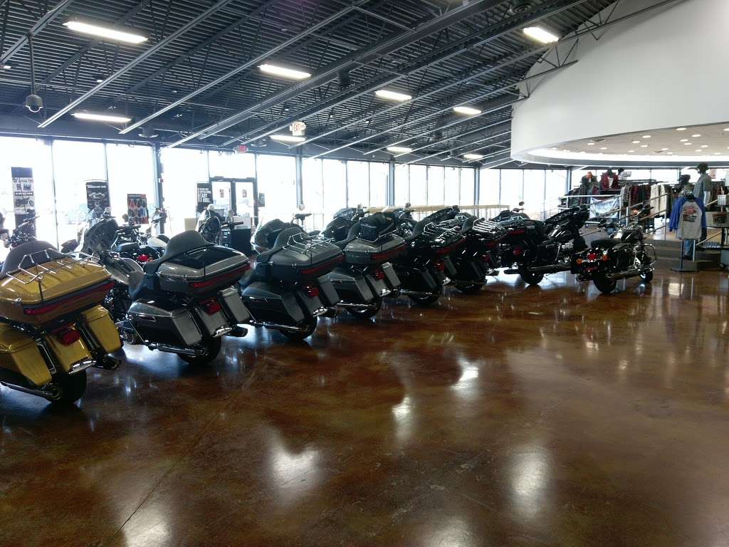 Lake Shore Harley-Davidson | 14000 Rockland Rd, Libertyville, IL 60048, USA | Phone: (833) 845-7653