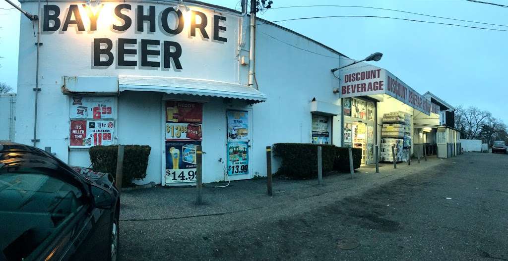 Bay Shore Beer Beverage Barn | 51 Garfield St, Bay Shore, NY 11706, USA | Phone: (631) 665-0320