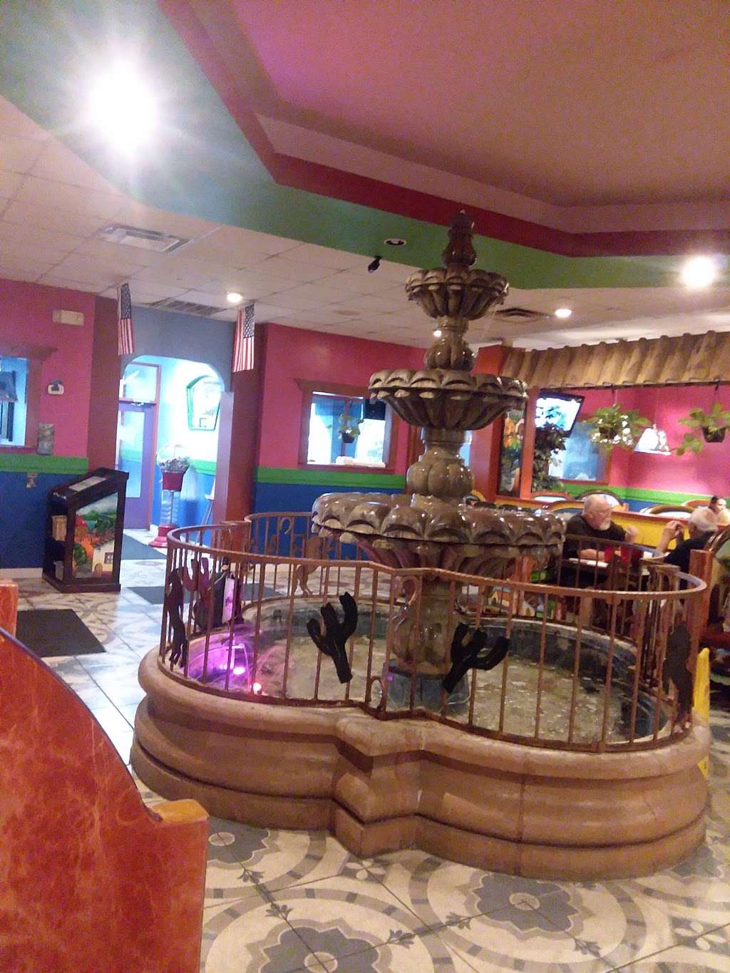 El Azabache | 4200 S East St, Indianapolis, IN 46227 | Phone: (317) 791-1533