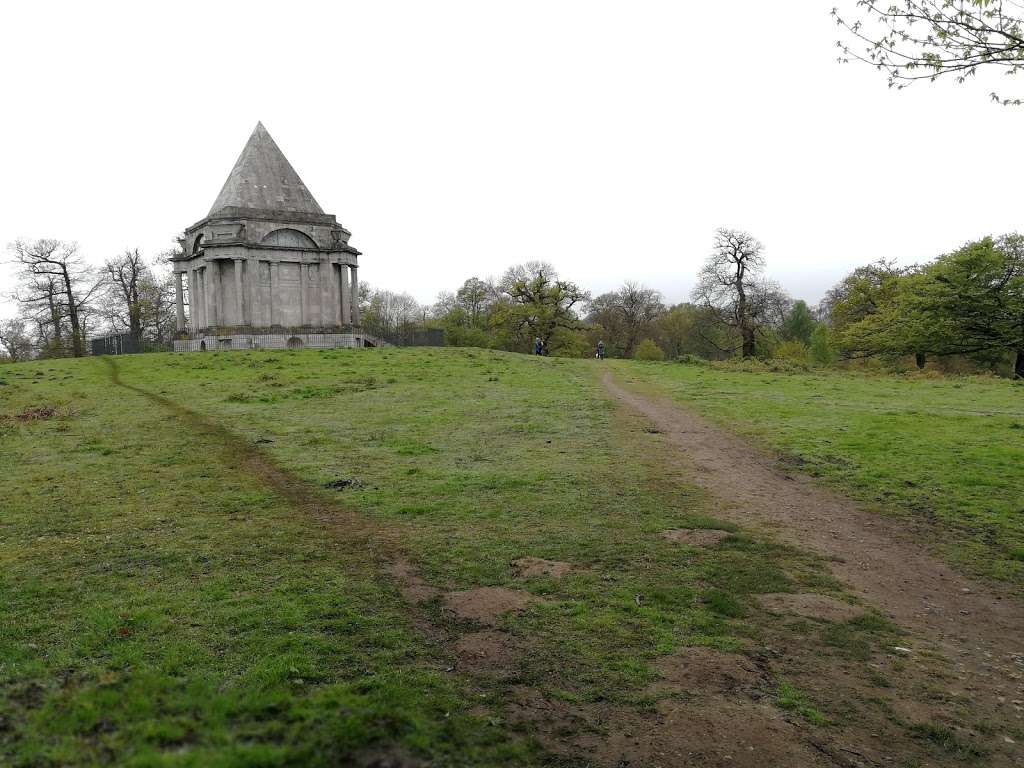 Cobham Wood and Mausoleum | Rochester DA12 3BS, UK | Phone: 01474 816764