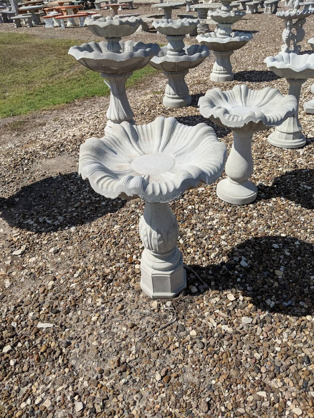 Double D Statuary Inc | 6321 US-77, Odem, TX 78370, USA | Phone: (361) 364-2115