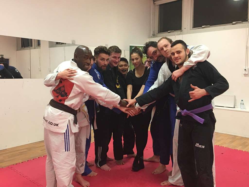 Dulwich Brazilian Jiu Jitsu - TRICCS ACADEMY | Dulwich College Sports Club, Pond Cottages, Dulwich, London SE21 7LE, UK | Phone: 07540 783723