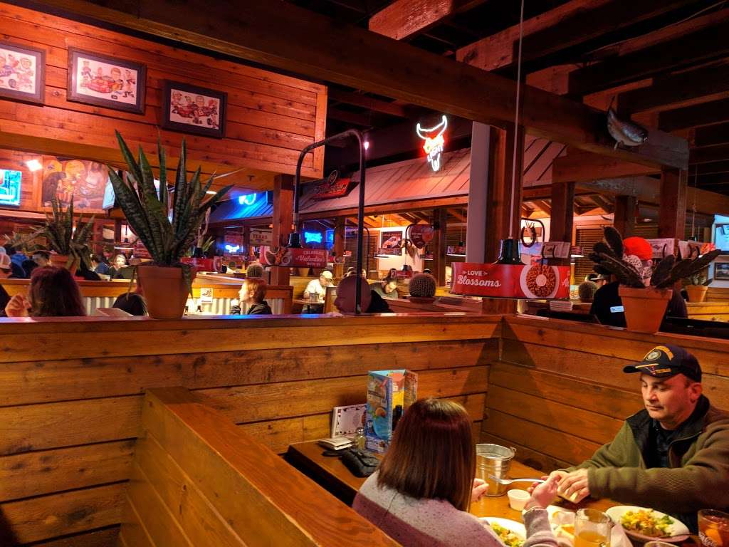 Texas Roadhouse | 7801 Gateway Ln NW, Concord, NC 28025, USA | Phone: (704) 979-3090