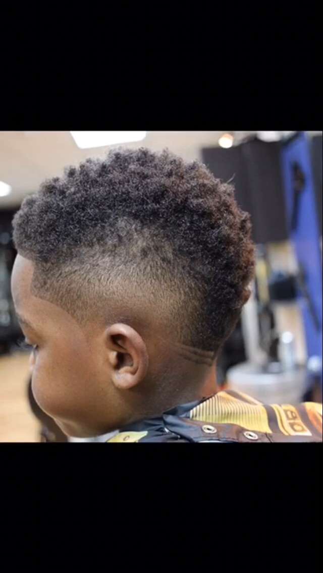 Loyals Barbershop | 405 E 2nd Ave, Roselle, NJ 07203, USA | Phone: (908) 241-4130