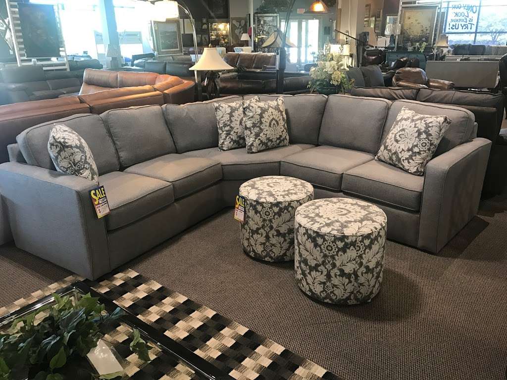 Avanti Furniture | 10273 W Lincoln Hwy, Frankfort, IL 60423 | Phone: (815) 469-1200