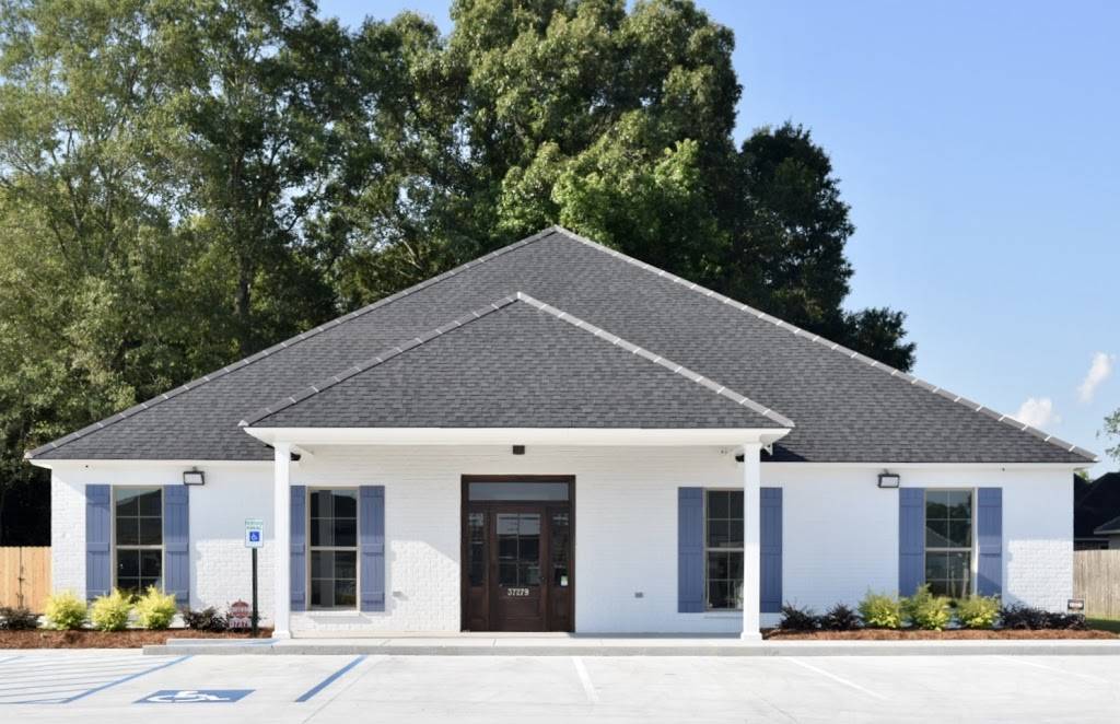 Nguyen Dental | 37279 Market Place Drive, Prairieville, LA 70769, USA | Phone: (225) 673-1647