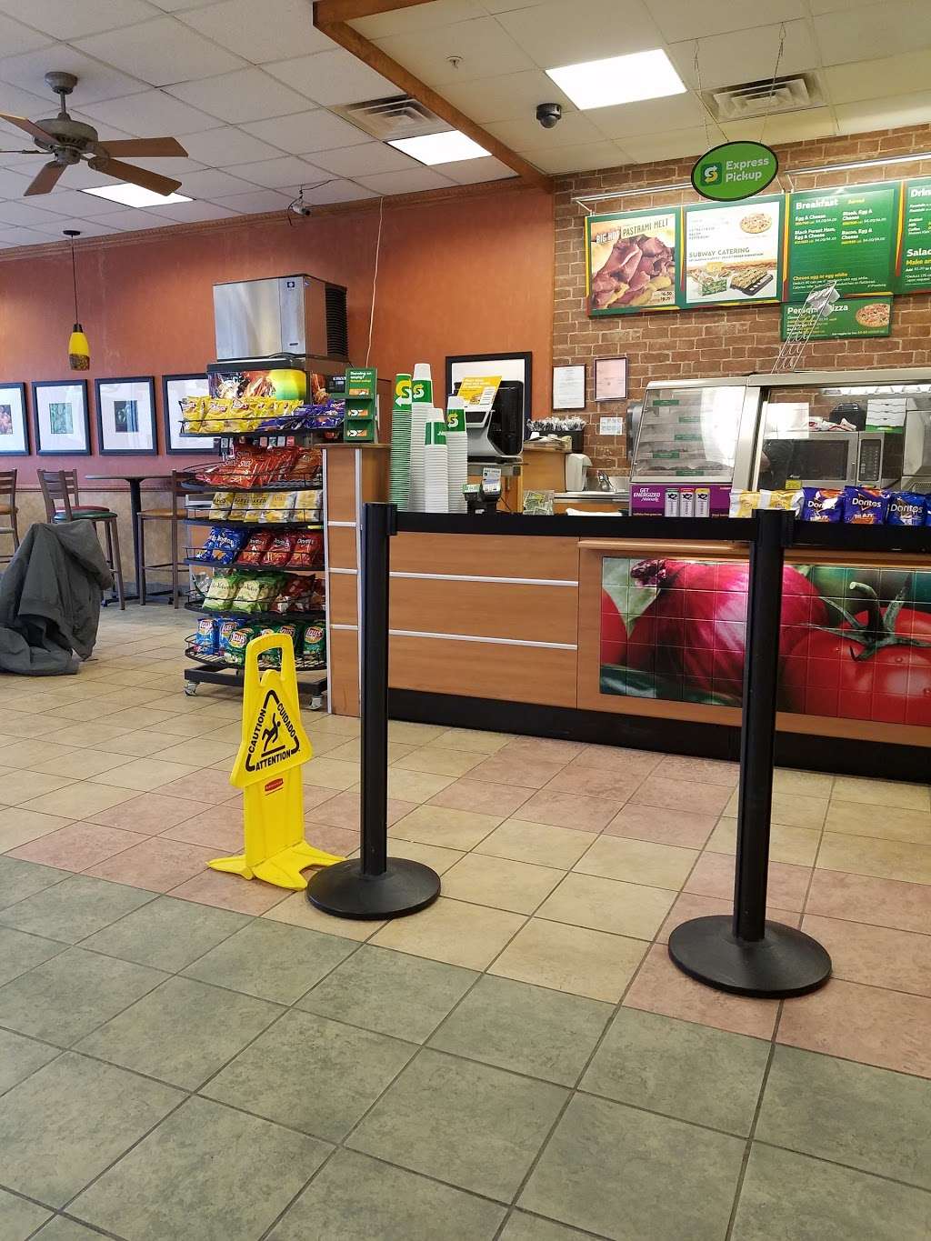 Subway Restaurants | 55 Quaker Ave #106, Cornwall, NY 12518, USA | Phone: (845) 534-4012